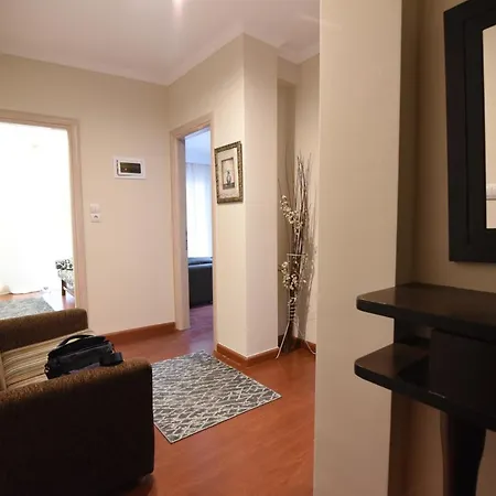 Emi's * Nea Kallikrateia