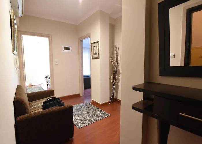 Emi's * Nea Kallikrateia